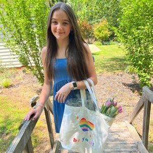 Meet your Posher, Riley